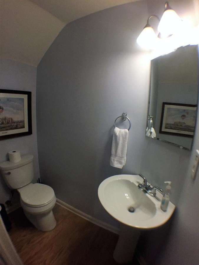 Lux Townhouse, Walk To All, Sleeps 6 Adults Λούισβιλ Εξωτερικό φωτογραφία