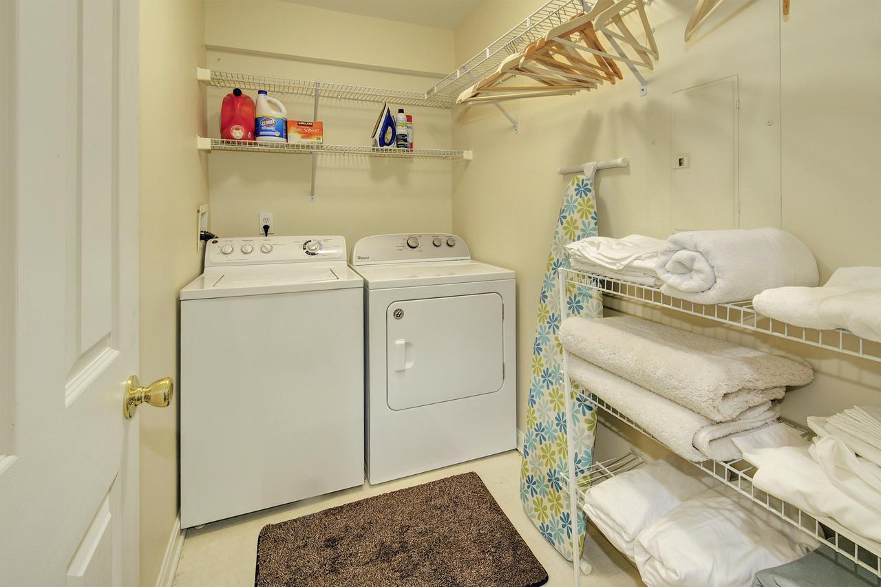 Lux Townhouse, Walk To All, Sleeps 6 Adults Λούισβιλ Εξωτερικό φωτογραφία